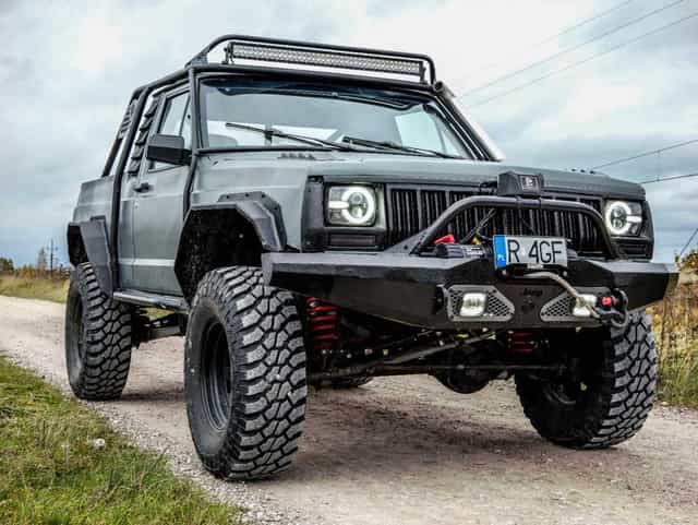 Jeep XJ 4.0 Automat - Możliwa Zamiana