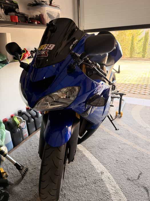 Kawasaki zx10r 2005r