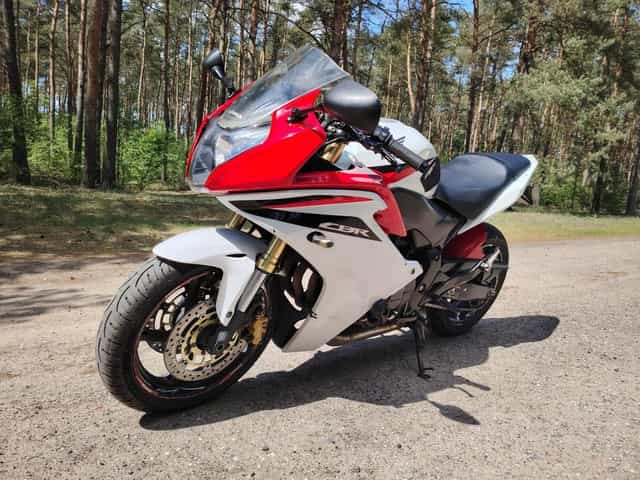 Sprzedam Honda CBR 600F