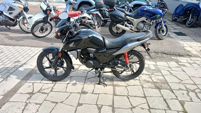 Honda CB 125F  CBF 21 r.