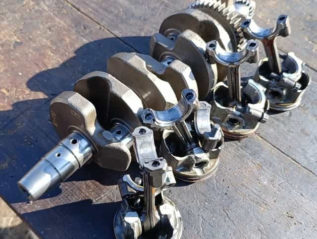 Bardzo dobry wał Yamaha FZ6 2004 - 2009r korbowody tłoki korbowód tłok