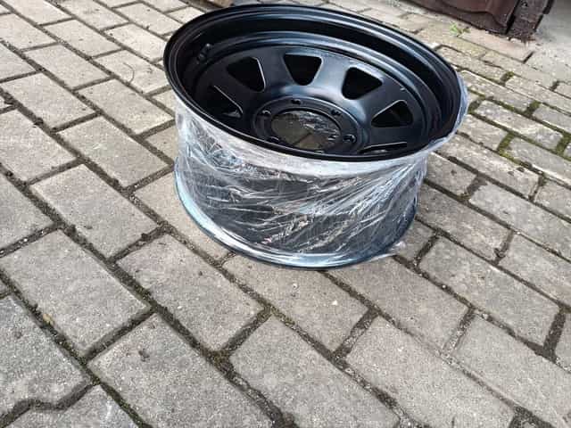 Felgi stalowe 15cali nissan navara