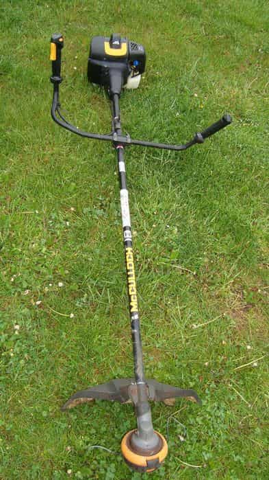 Kosa  McCulloch B 40 Elite. Husqvarna.