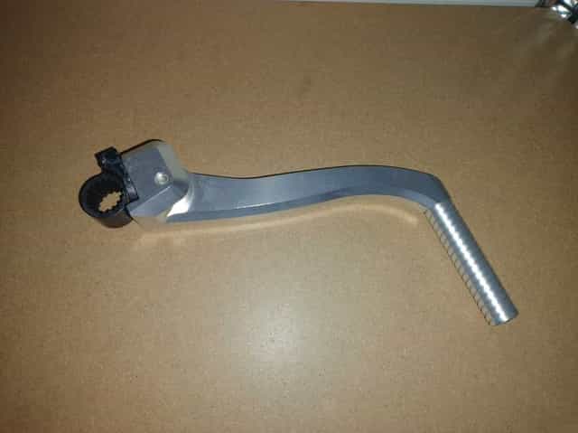 Suzuki RM 250 dźwignia startera kopka