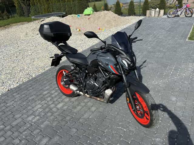 YAMAHA MT07 jak nowy