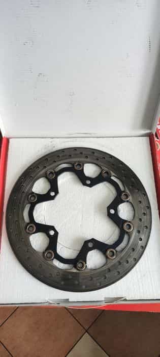 Tarcze hamulcowe przód Suzuki Hayabusa 2