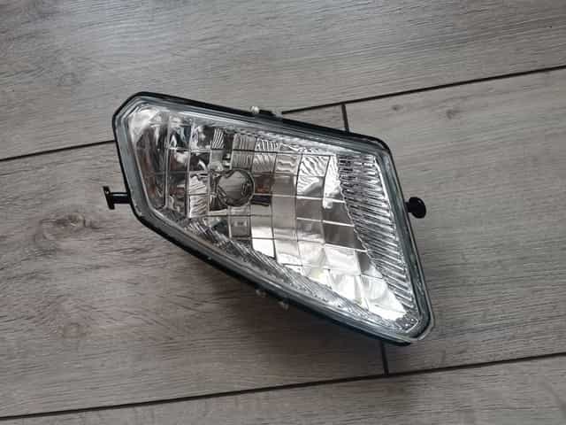 Polaris sportsman lampa reflektor przód prawy