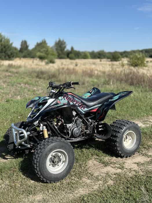 Yamaha raptor 660