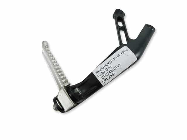 SET PODNÓŻEK PRAWY TYŁ YAMAHA YZF-R1M RN32 15-20 U-11 2CR2742L0100