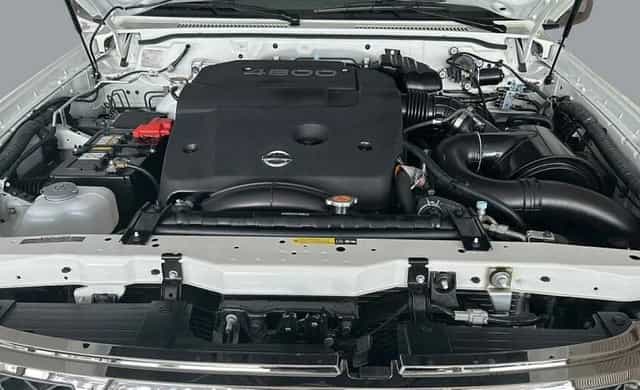 Silnik Nissan Patrol 4800 VTC