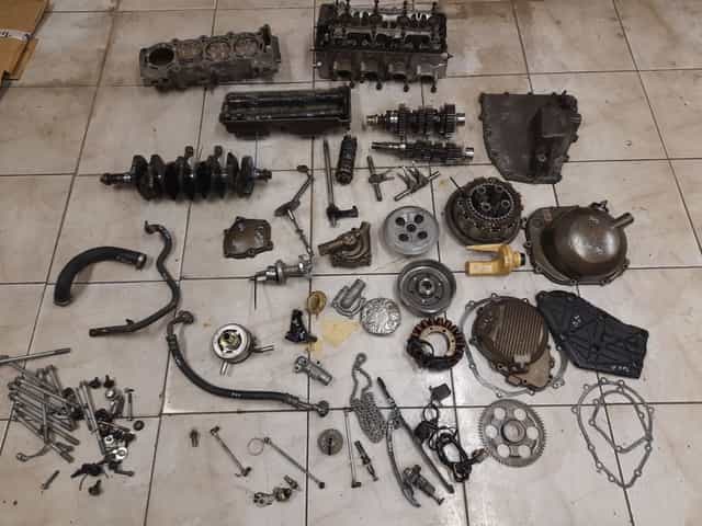 Kawasaki ZX6r 600 silnik części 00-02r magneto sprzęgło wałek zx600fe