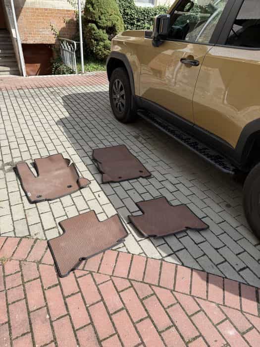 Dywaniki Evamats   do toyota land cruiser z1000 na 299!!!