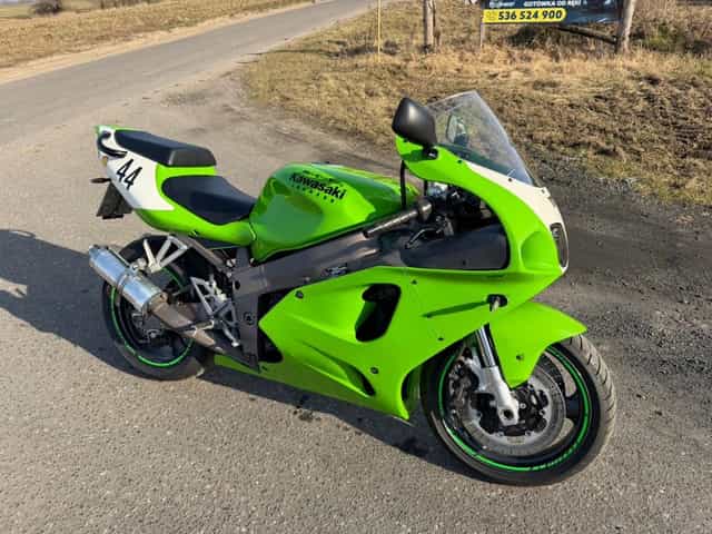 Kawasaki ZX-7R 750 Ninja
