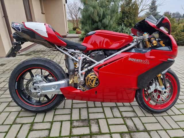 Ducati 999 S.  Bezwypadkowy.