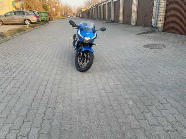 Suzuki GSX-R125 Niski przebieg długie opłaty