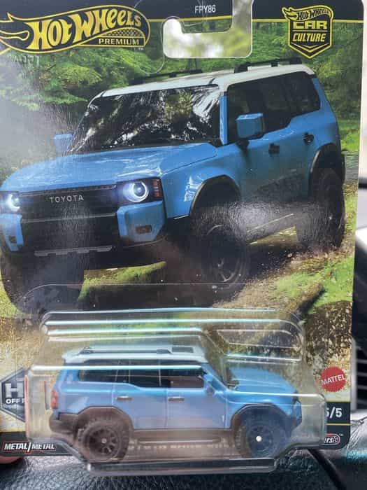 Hot wheels toyota land cruiser 250