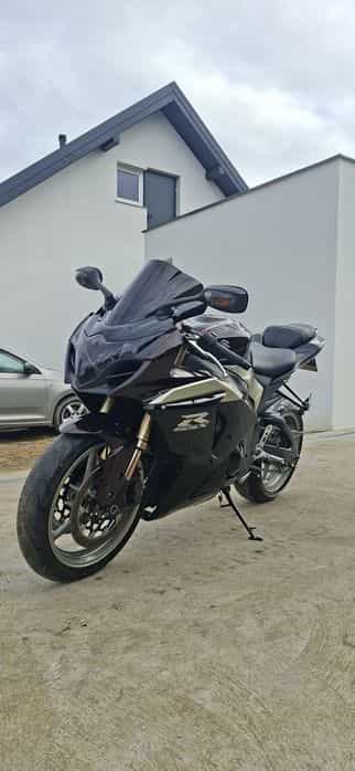 Suzuki GSX-R1000 K9 2009 – zadbana