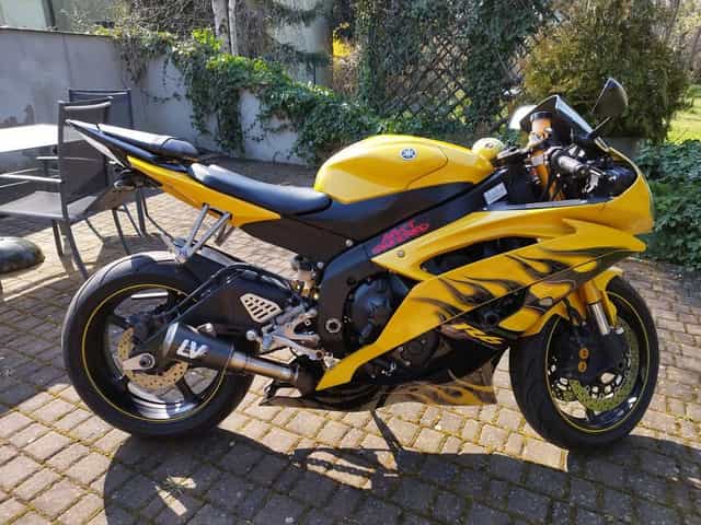 Yamaha R6 YeLLow Flame 2008