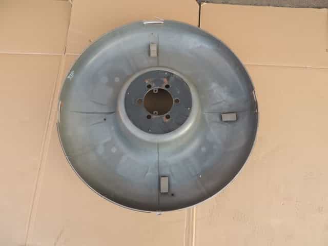 Osłona wewnętrzna na koło zapasowe Nissan Patrol GR IV 4 97,98,99-03