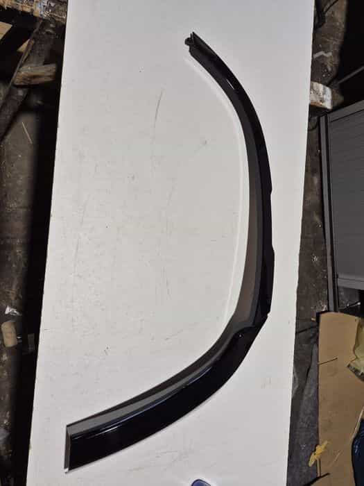 Land Rover Defender L663 110, listwa błotnika prawy tył L8B2-290E22-BB