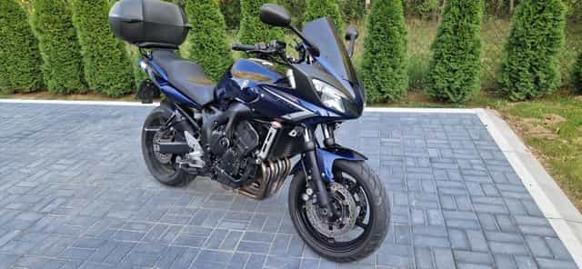 Zamienie  Motocykl Yamaha fz6 s2  2009