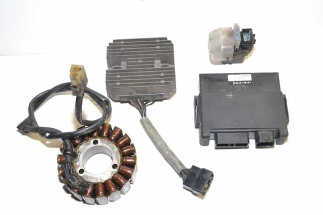 Suzuki gsxr 600 srad 97-00rok moduł zapłonowy regulator przekaźnik