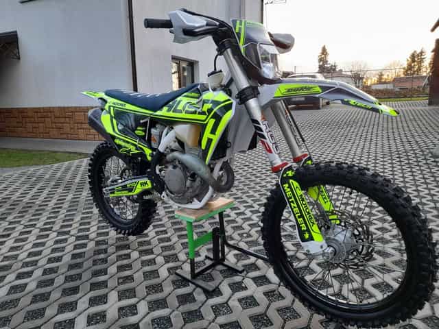 HUSQVARNA FC 350 21 ROK 0 motogodzin GENERALKA