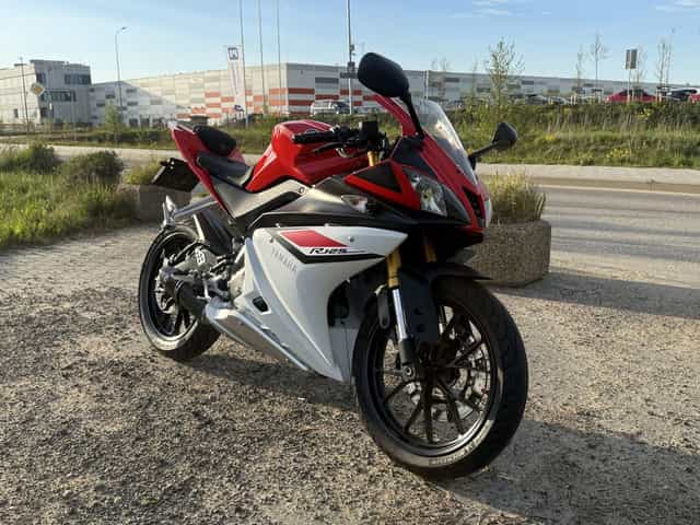 YAMAHA YZF-R125 / 2015 / LIFT / ABS / Świetny Stan! / DOINWESTOWANA!