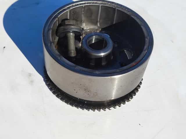 Yamaha FZ6 (2004–2009) koło zamachowe magnesowe magneto iskrownik