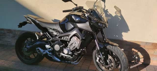 Yamaha mt 09 zadbana transport
