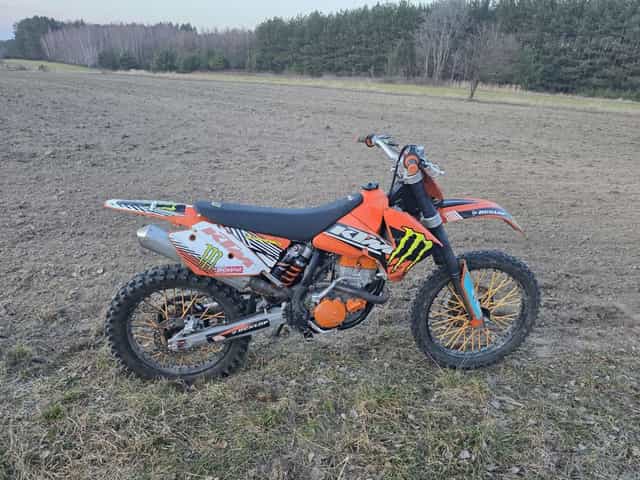 -- KTM SX-F 250 --