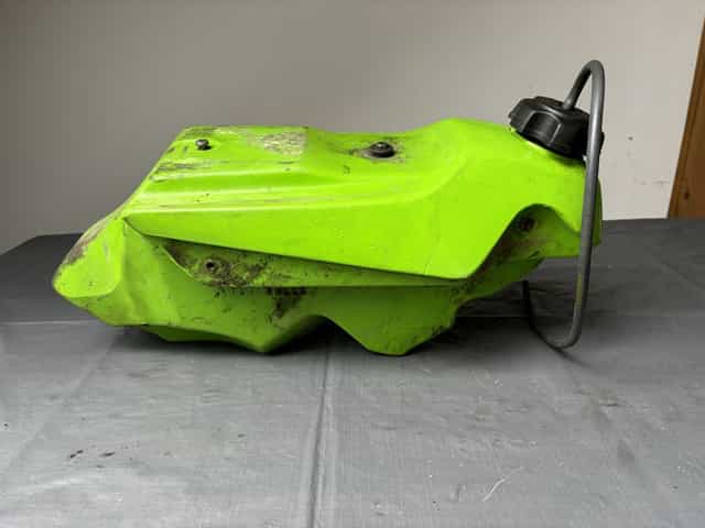 Bak zbiornik paliwa KAWASAKI KX250 92r