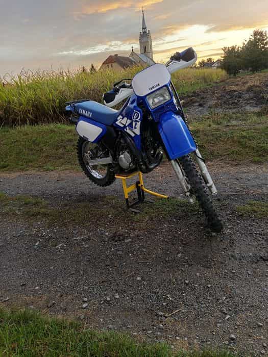 Yamaha dt 125r enduro