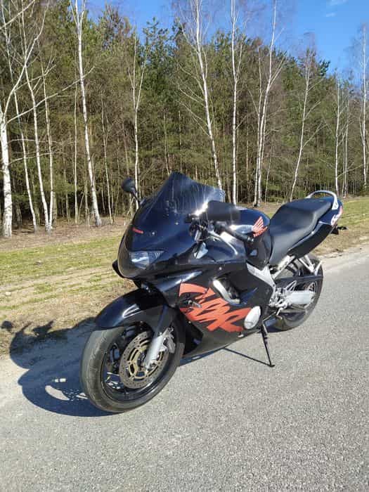 Honda CBR 600 F4