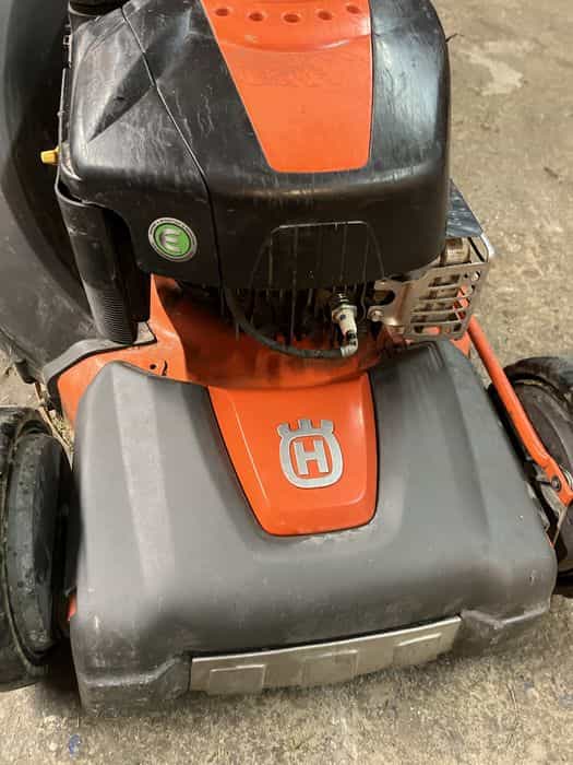 Kosiarka husqvarna lc348v