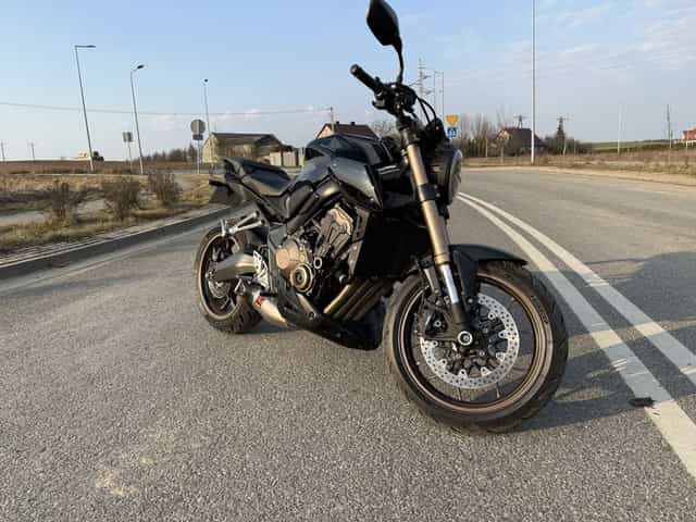 Honda cb650r 2021