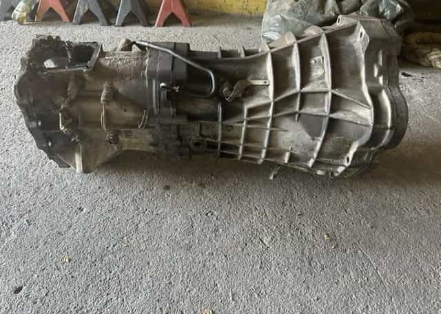 Skrzynia manual nissan patrol y61 2.8