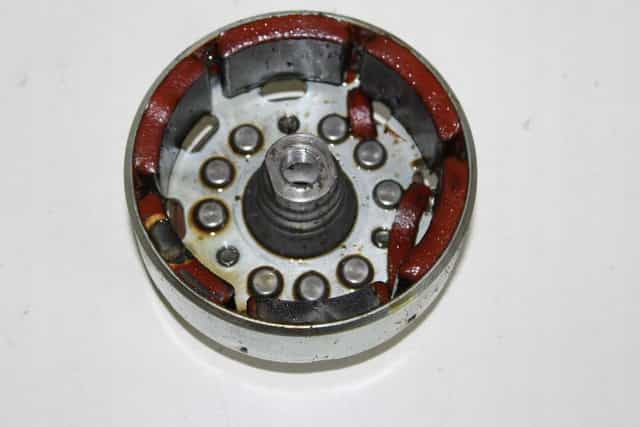 REGENERACJA Koło magnesowe Suzuki GSX 500 magneto