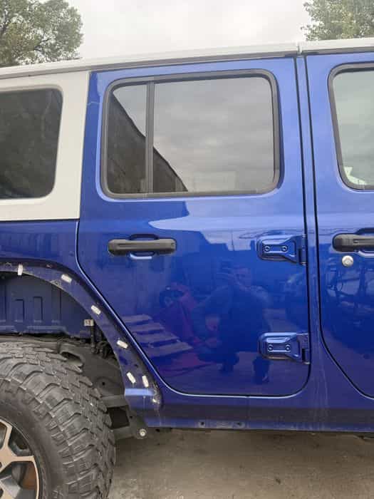 Drzwi prawy tył lakier PBM -Jeep Wrangler JL 18-25r