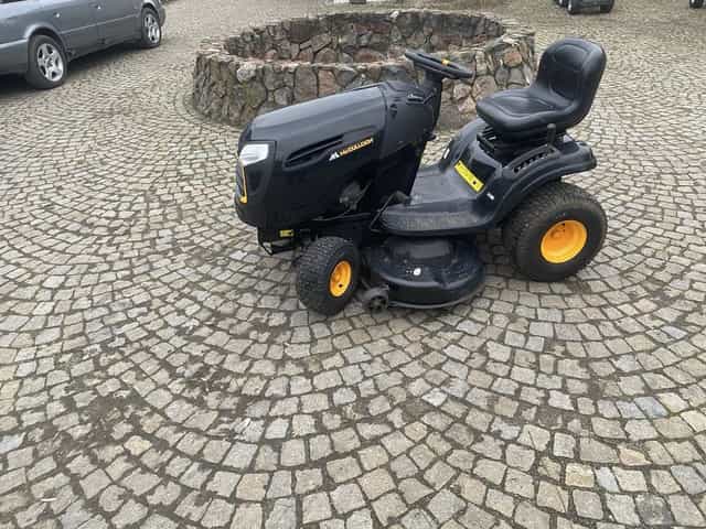 MC CULLOCH M200-117T(husqvarna) , traktorek kosiarka, 20 koni jak nowa