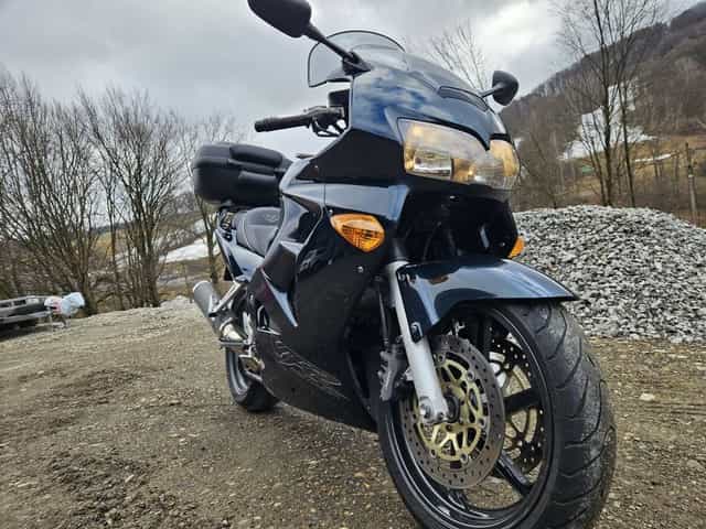 Sprzedam honde vfr 800