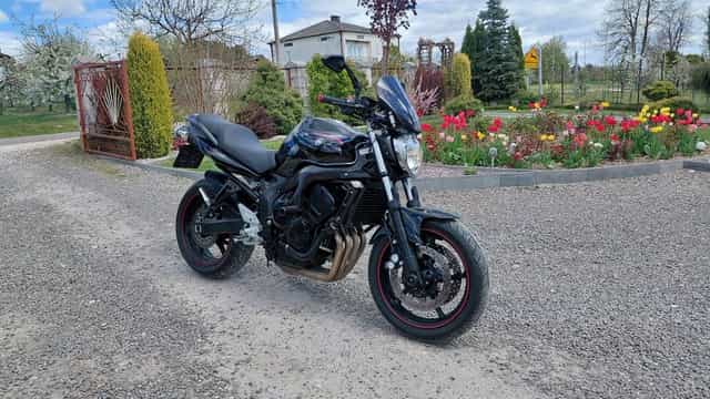**Piękna **Zadbana **Bez wkładu **Yamaha**  Fz6** S2**