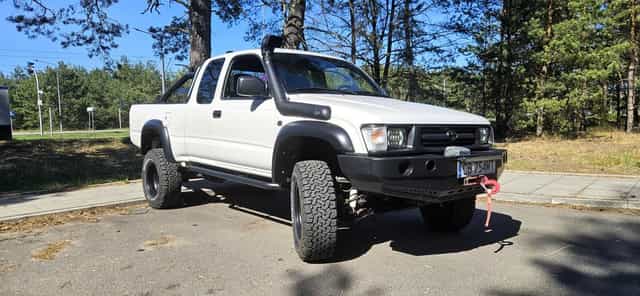Toyota Hilux 1999 2.4 TD