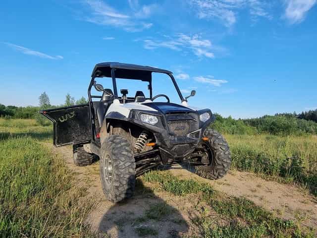 Polaris Ranger rzr800s