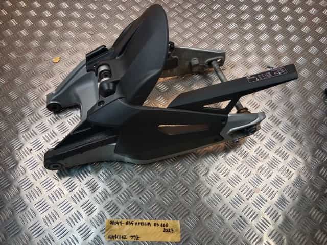 Aprilia RS 660 Wahacz Tył Tylny Błotnik Zawieszenie Tylne 20-25