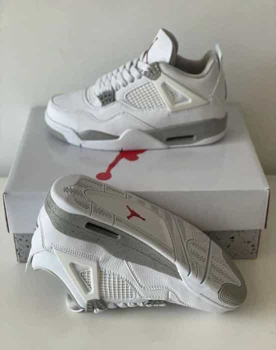 Buty sportowe Jordan_4_Retro_White_Oreo R.39