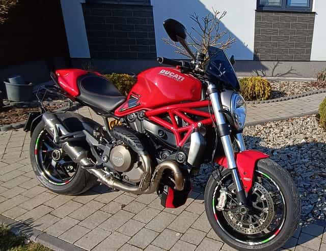 Ducati Monster 1200S salon PL
