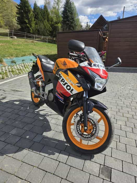 Honda CBR125R JC50 2012r •Repsol•