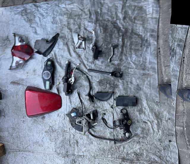 Honda vfr 800 rok 2004 -2010 licznik czesci set modul lampa nakladka