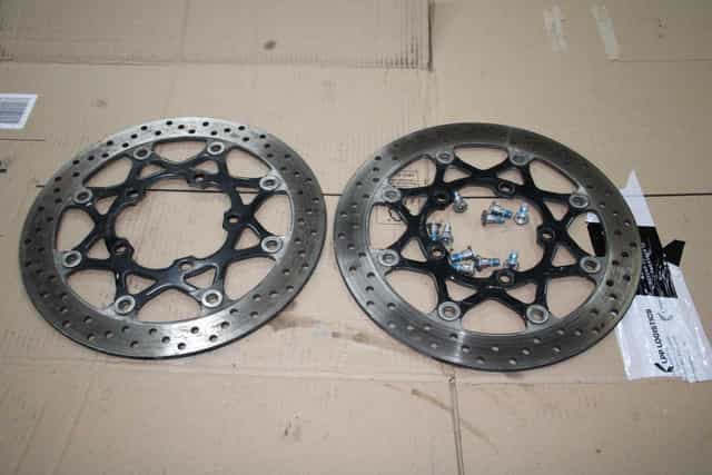 Tarcze Hamulcowe Tarcza Przód Śruby Suzuki GSXR 750 K6 K7 06-07, 600